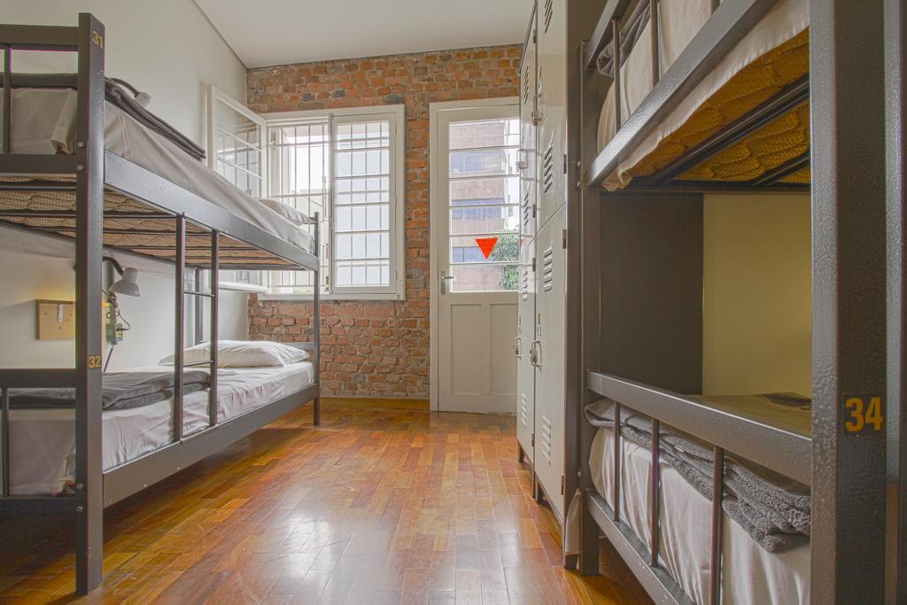 Brick Hostel Porto Alegre Bagian luar foto