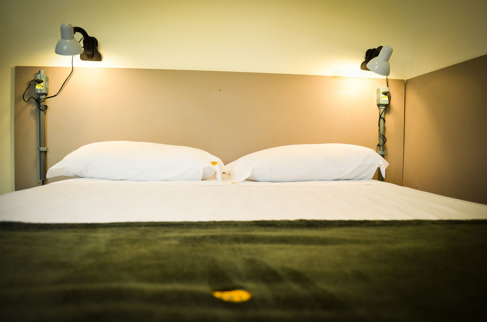 Brick Hostel Porto Alegre Bagian luar foto