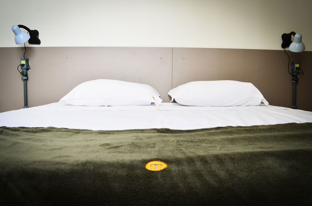 Brick Hostel Porto Alegre Bagian luar foto