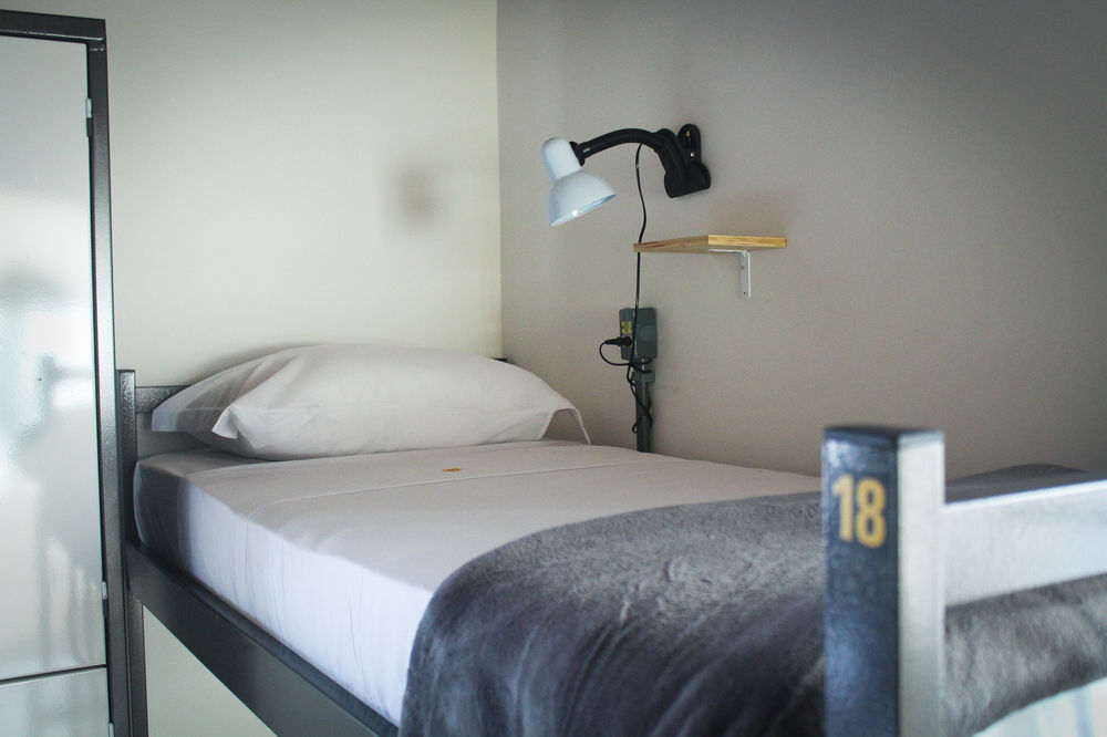 Brick Hostel Porto Alegre Bagian luar foto